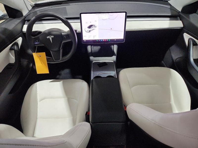 2021 TESLA MODEL 3 8