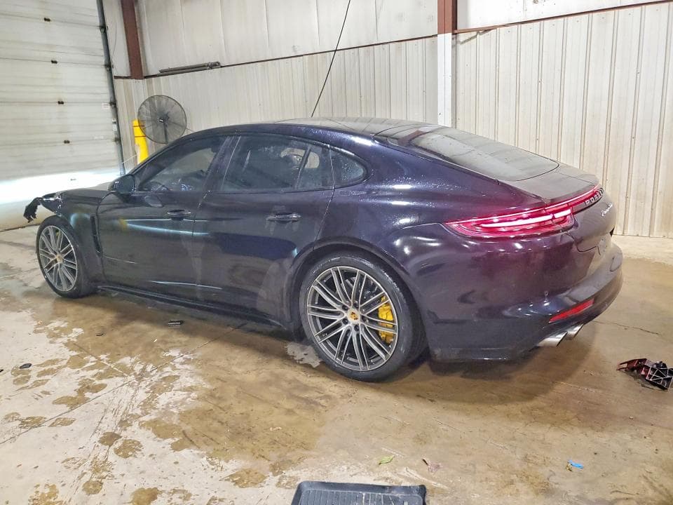 2018 PORSCHE PANAMERA TURBO 2