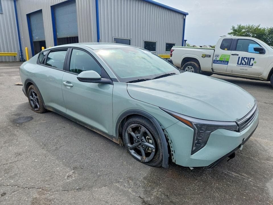 2026 KIA K4 LXS 4