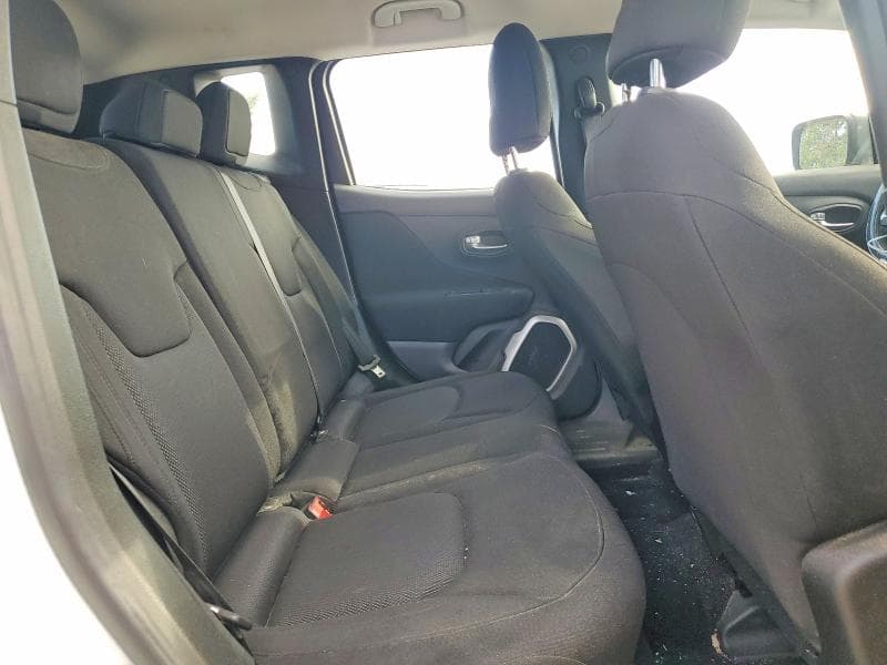 2018 JEEP RENEGADE SPORT 11