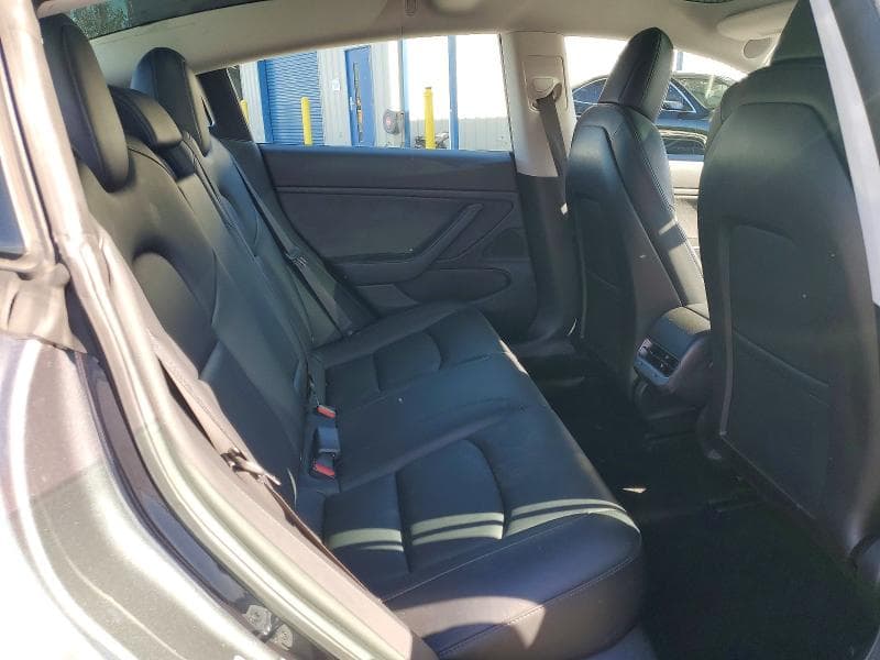 2019 TESLA MODEL 3 10