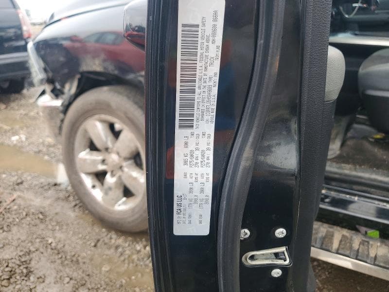 2017 RAM 1500 SLT 12