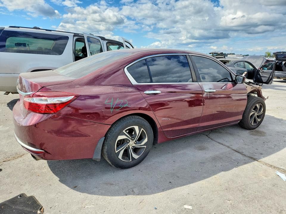 2017 HONDA ACCORD LX 3