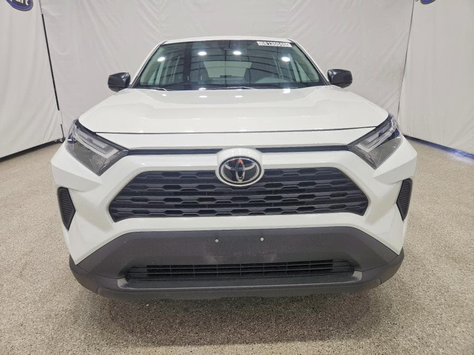 2025 TOYOTA RAV4 LE 5