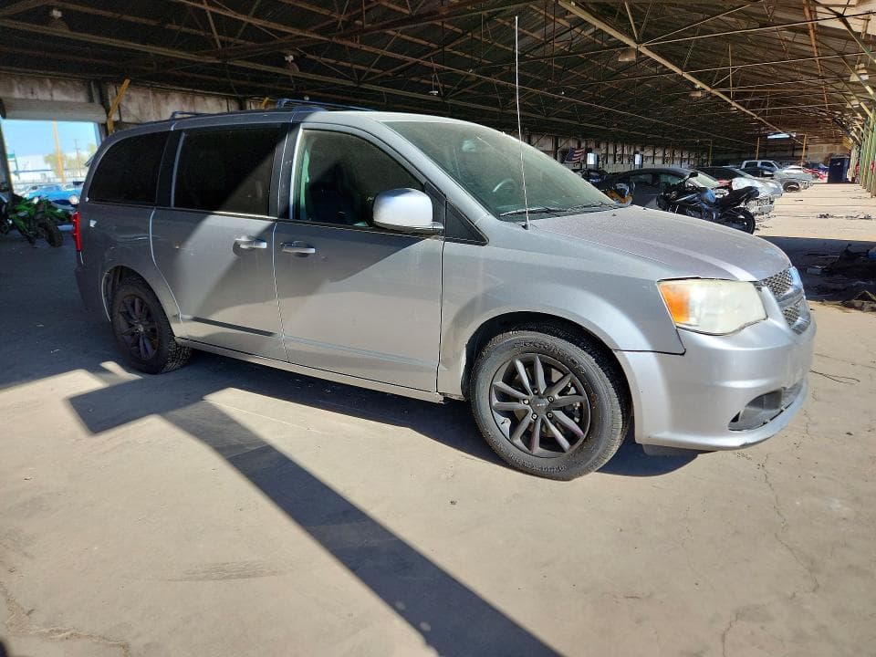 2019 DODGE GRAND CARAVAN SXT 4