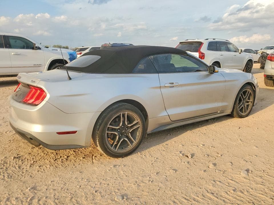 2019 FORD MUSTANG 3