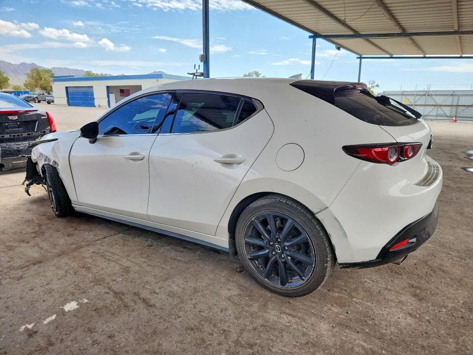 2021 MAZDA 3 PREMIUM 2
