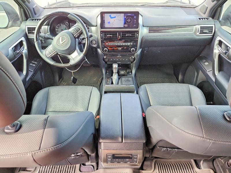 2023 LEXUS GX 460 8