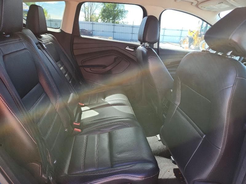 2017 FORD ESCAPE TITANIUM 10