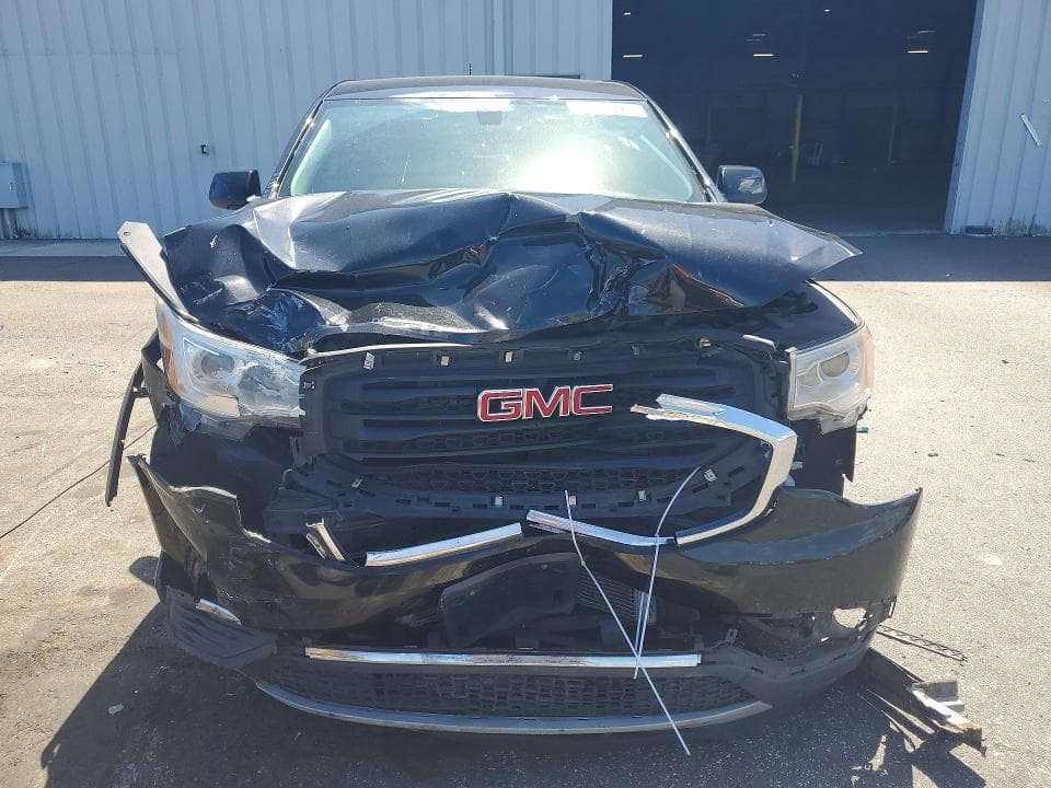 2018 GMC ACADIA SLE 5