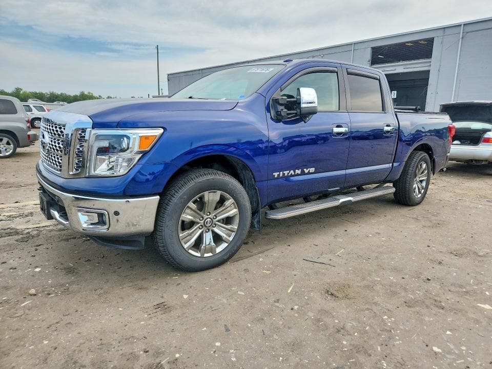 2019 NISSAN TITAN SL - 1