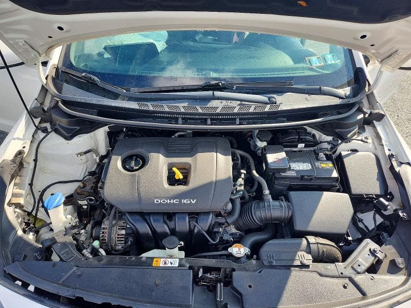 2017 KIA FORTE LX 11