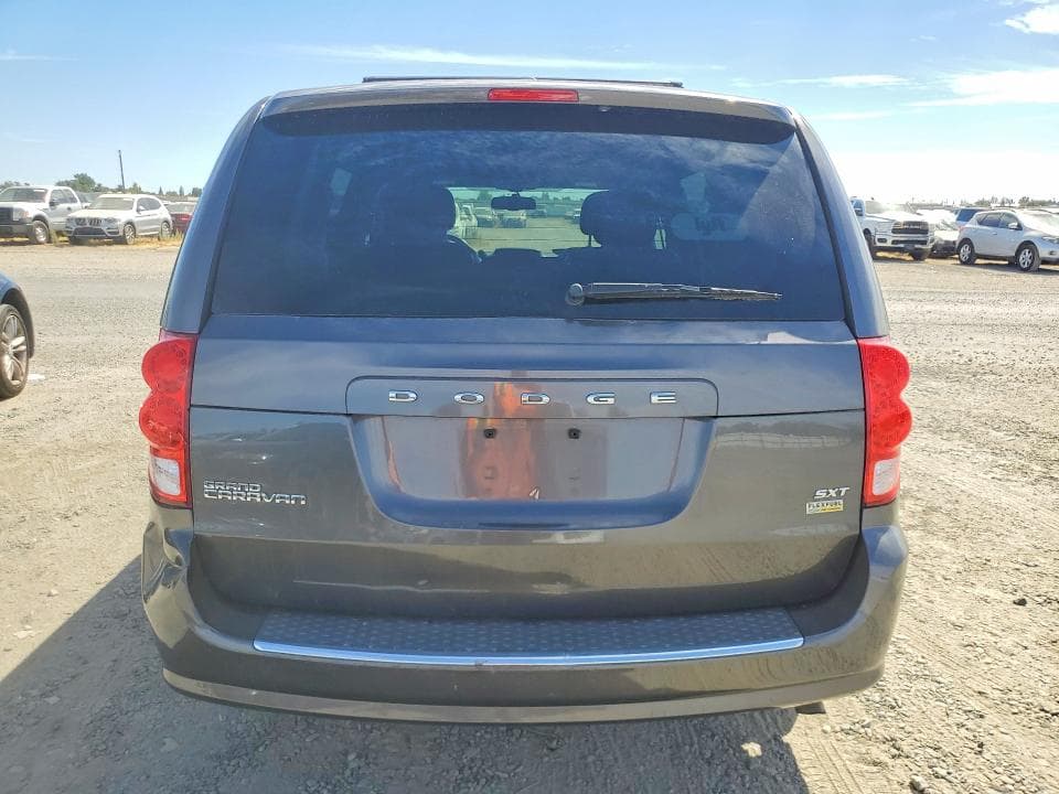 2017 DODGE GRAND CARAVAN SXT 6