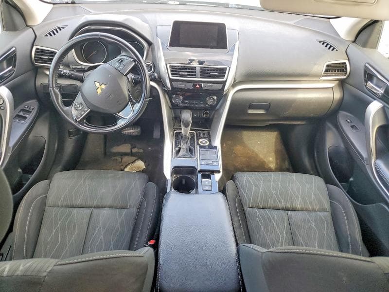 2019 MITSUBISHI ECLIPSE CROSS SE 8