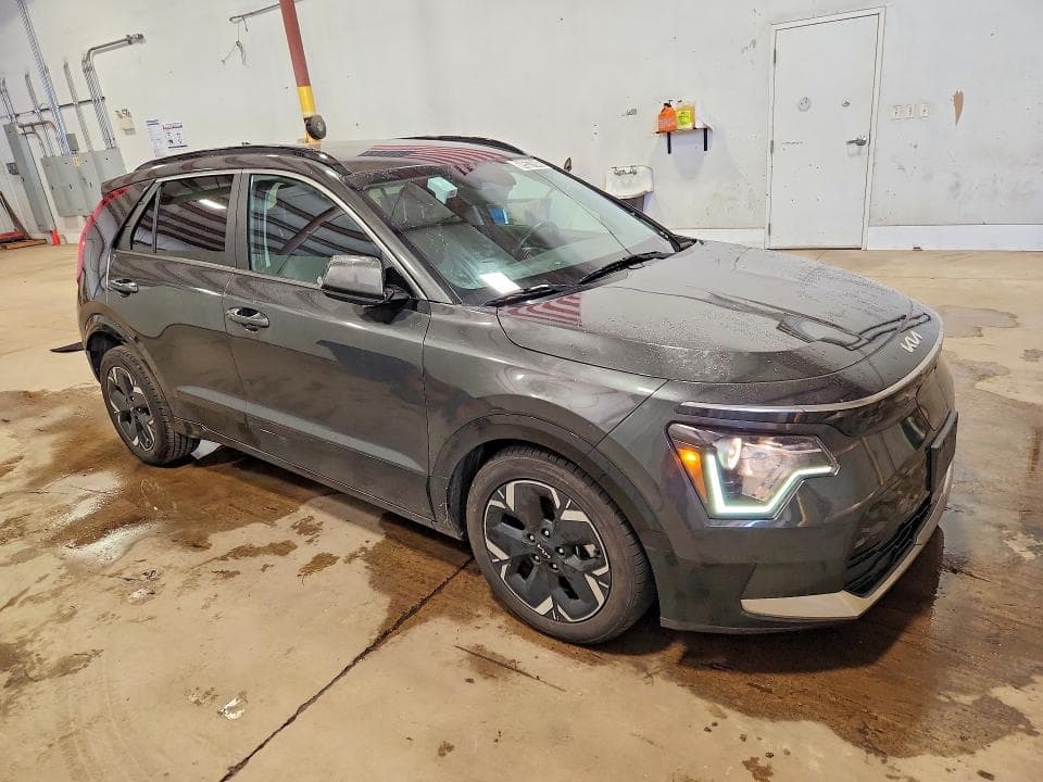 2023 KIA NIRO WIND 4