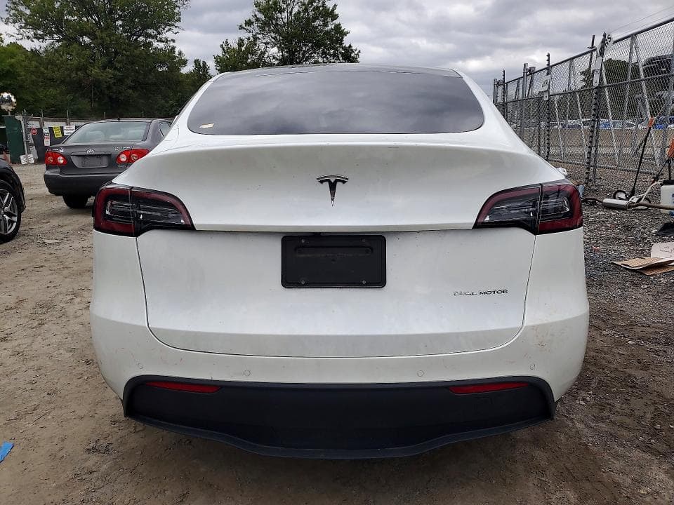 2020 TESLA MODEL Y 6