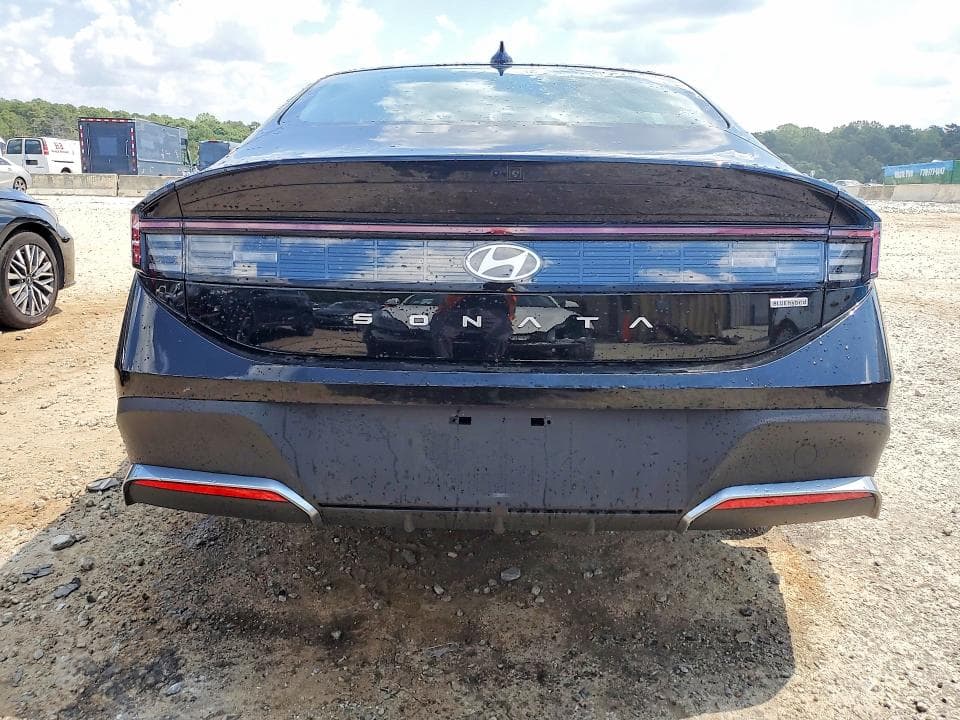 2026 HYUNDAI SONATA HYBRID BLUE 6