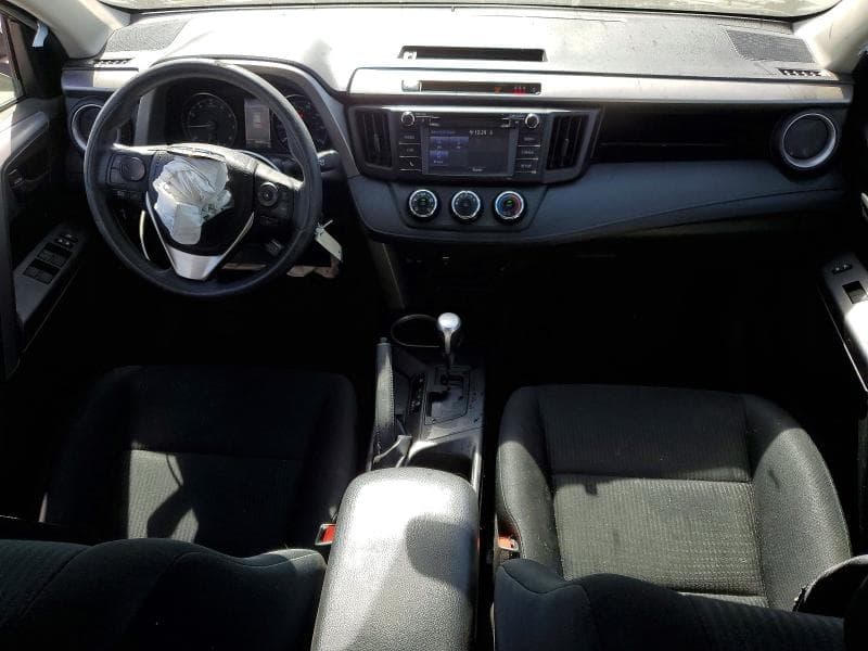 2018 TOYOTA RAV4 LE 8