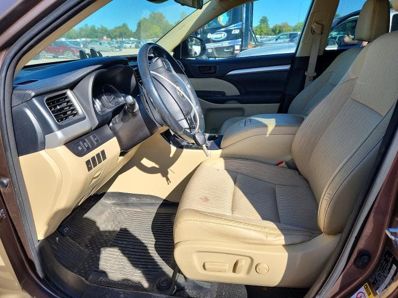 2018 TOYOTA HIGHLANDER LE PLUS 7