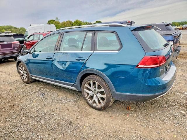 2019 VOLKSWAGEN GOLF ALLTRACK S 2