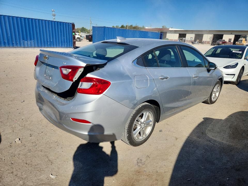 2017 CHEVROLET CRUZE LT 3