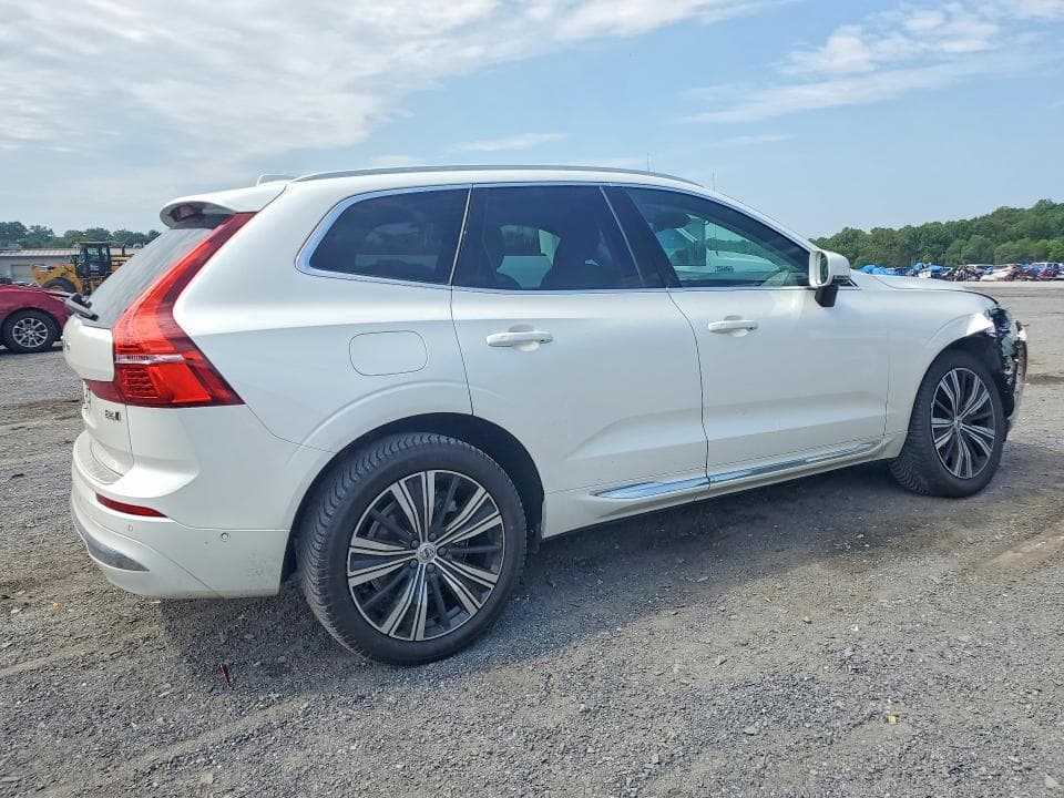 2022 VOLVO XC60 B6 INSCRIPTION 3