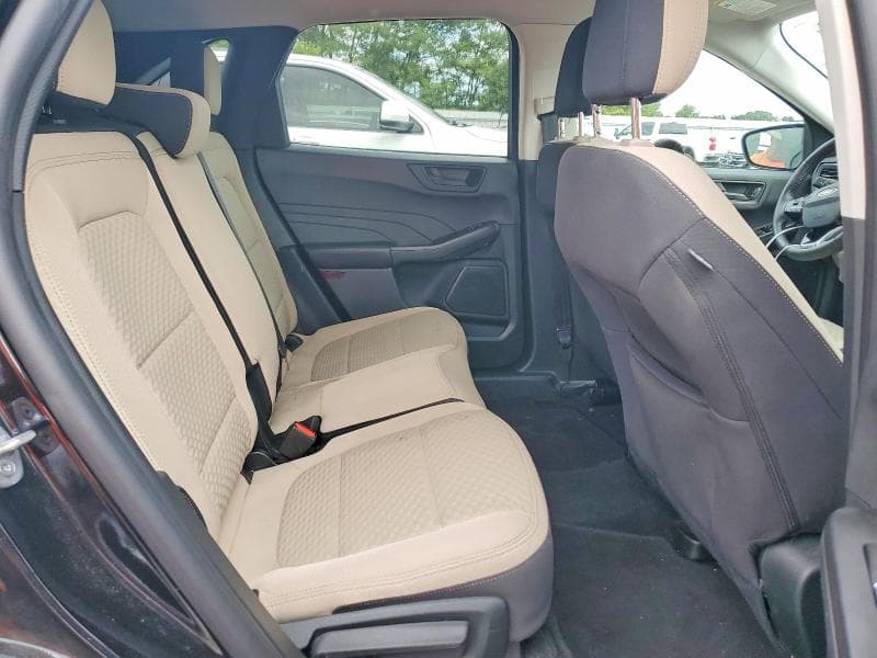 2022 FORD ESCAPE SE 10