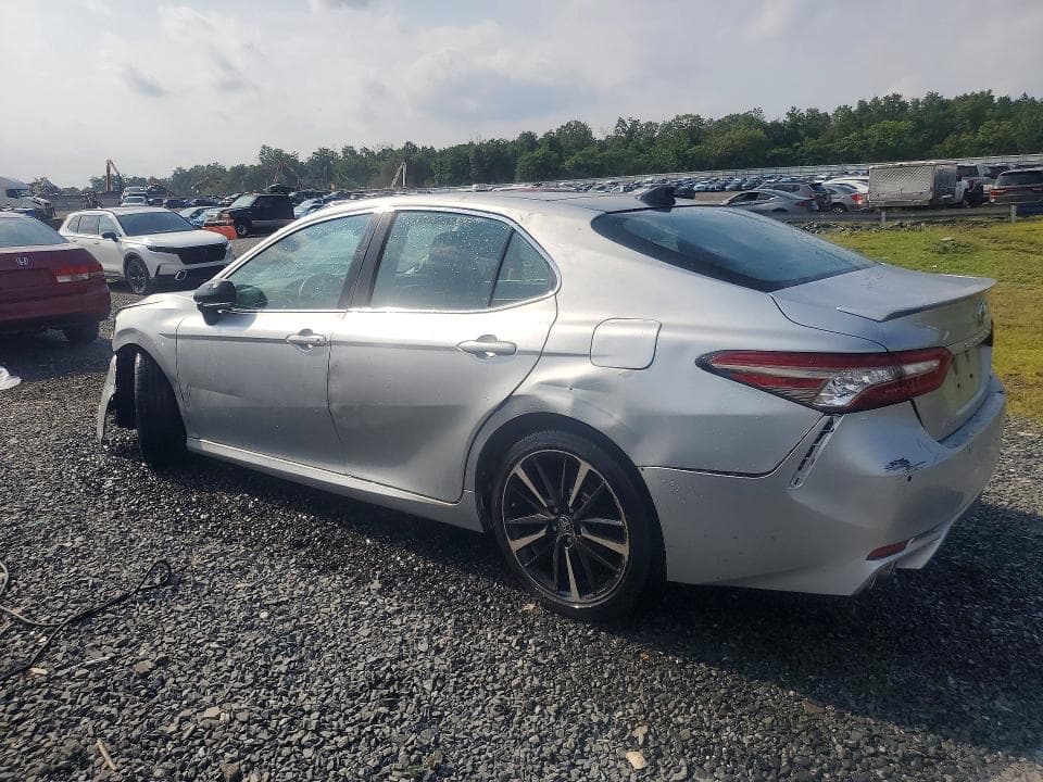2018 TOYOTA CAMRY XSE V6 2