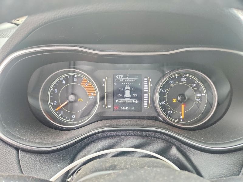 2019 JEEP CHEROKEE LATITUDE PLUS 9