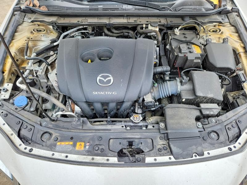 2022 MAZDA 3 PREFERRED 11
