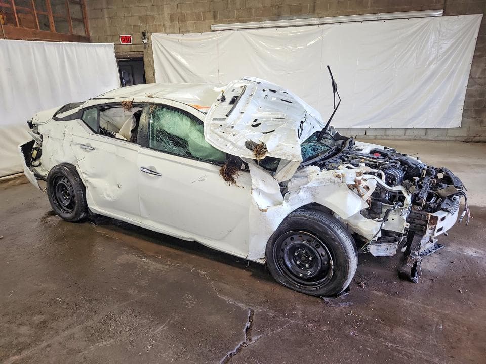 2023 NISSAN ALTIMA S 4