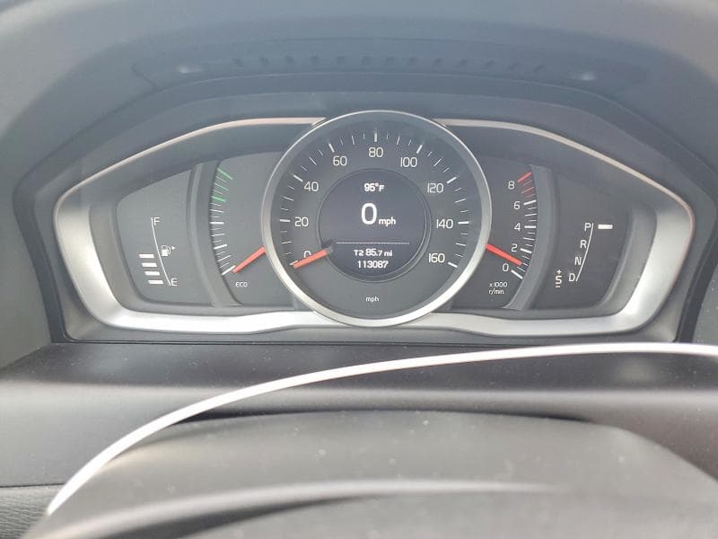 2017 VOLVO XC60 T5 INSCRIPTION 9