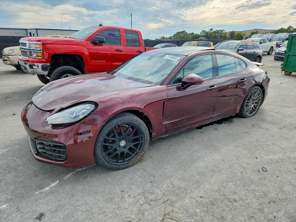 2018 PORSCHE PANAMERA 4