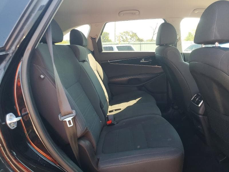 2019 KIA SORENTO L 10