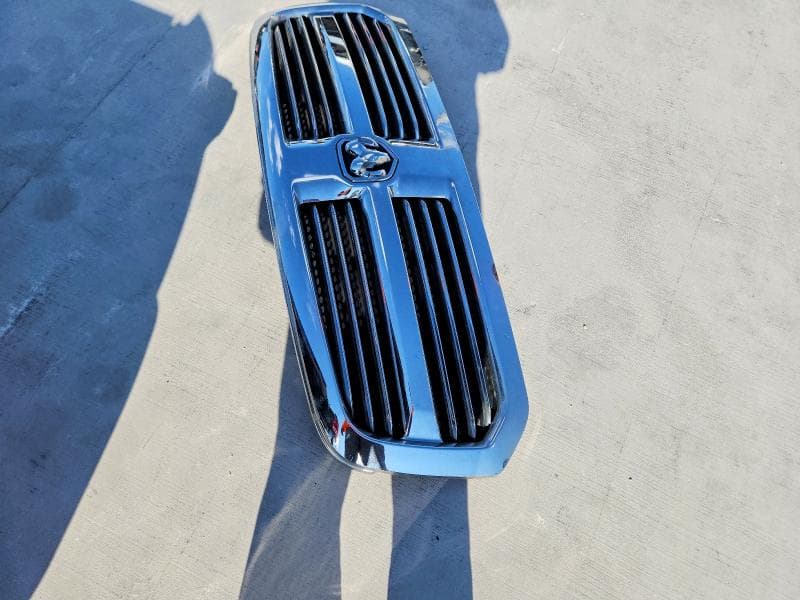 2019 RAM 1500 CLASSIC SLT 12