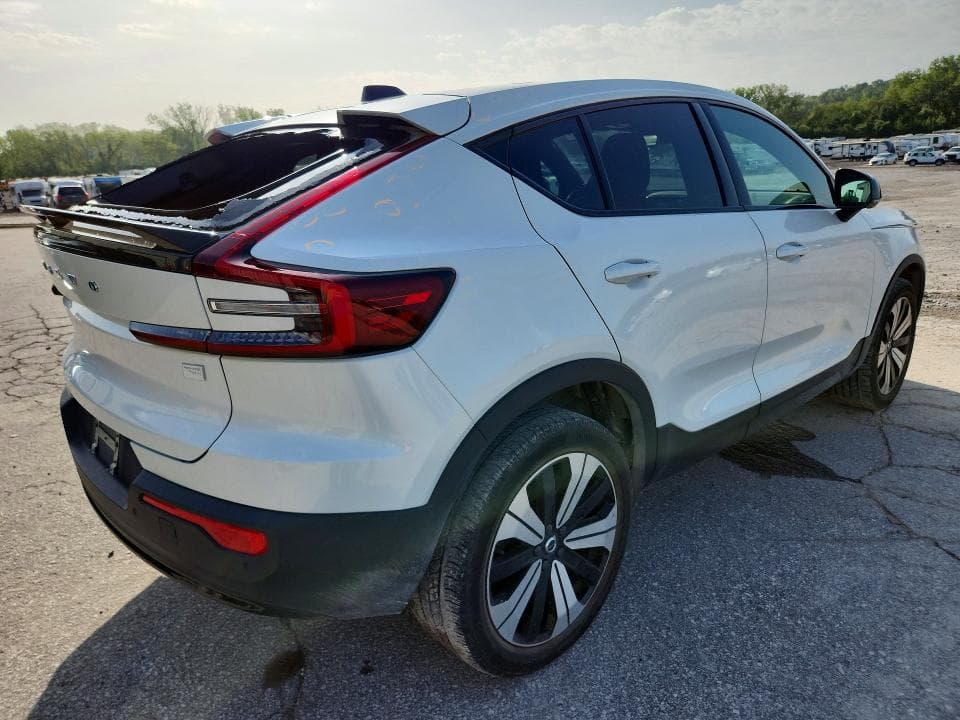 2023 VOLVO C40 RECHARGE PLUS 3