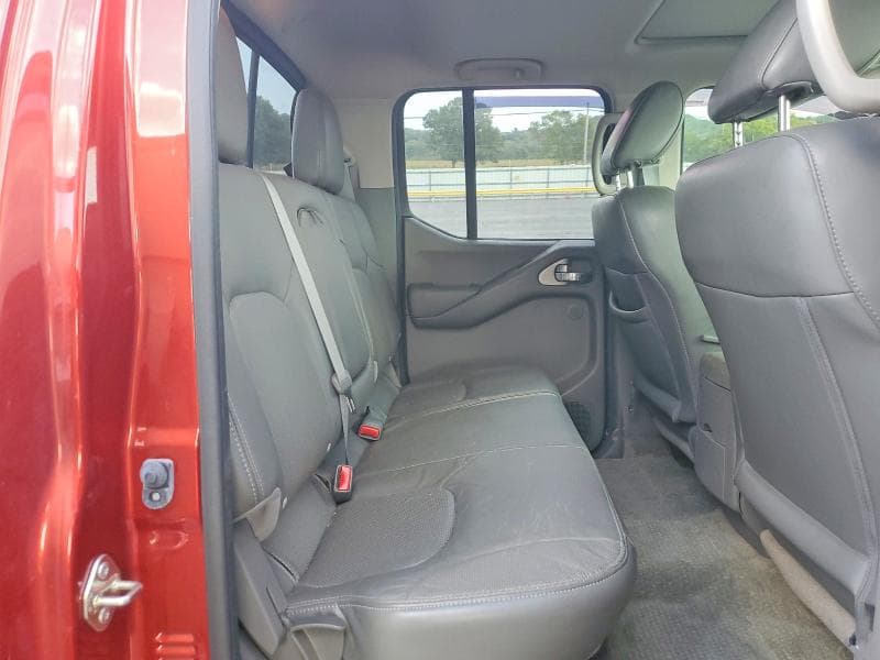 2017 NISSAN FRONTIER SL 10