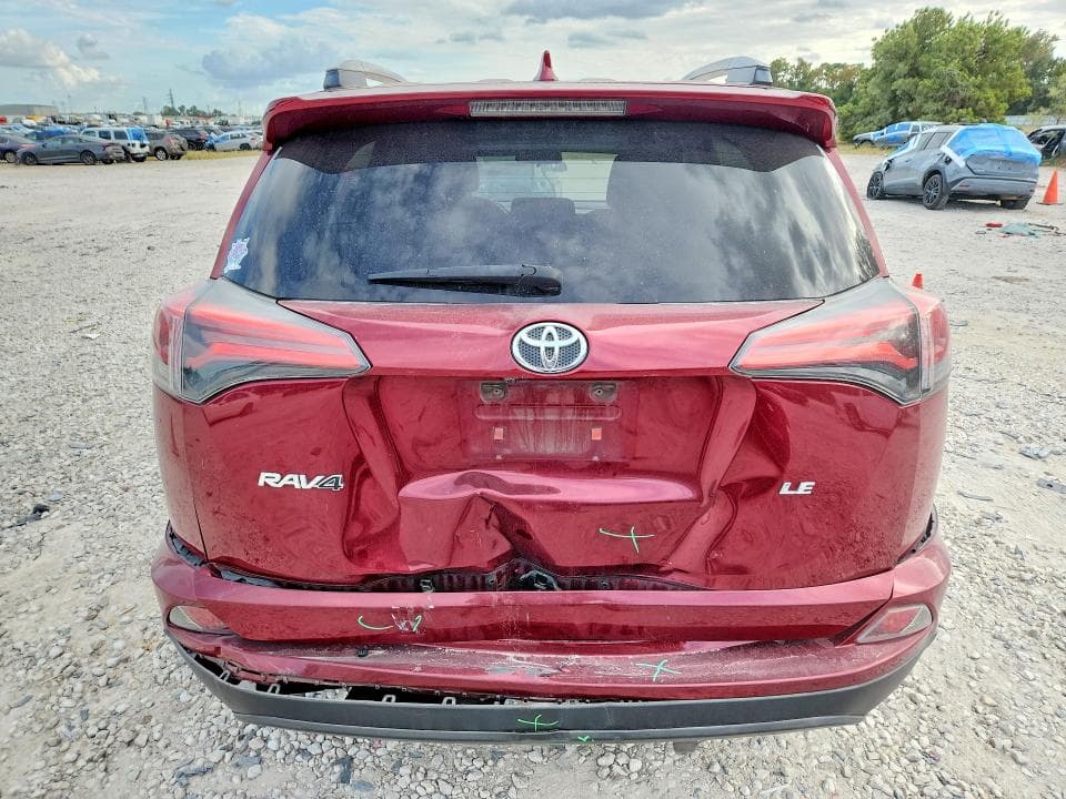 2018 TOYOTA RAV4 LE 6