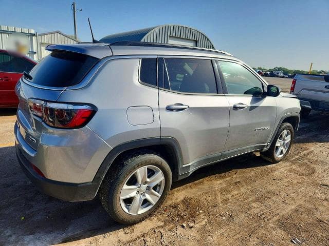 2022 JEEP COMPASS LATITUDE 3