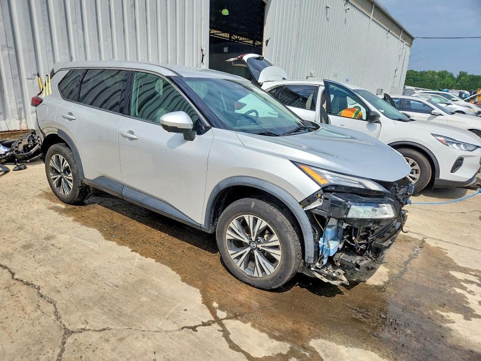 2021 NISSAN ROGUE SV 4