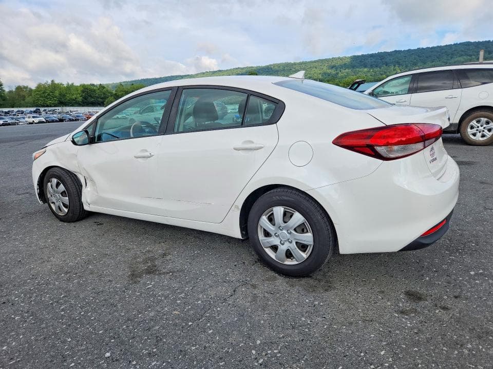 2017 KIA FORTE LX 2