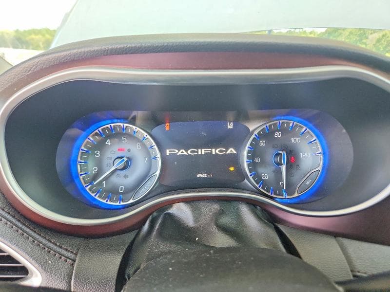 2018 CHRYSLER PACIFICA LIMITED 9