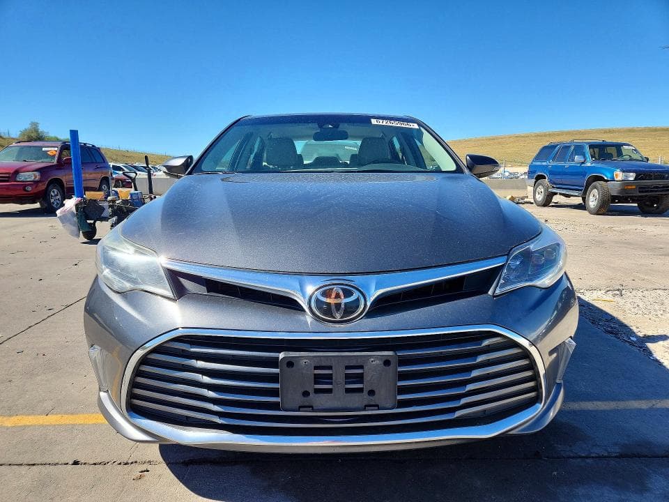 2017 TOYOTA AVALON XLE 5