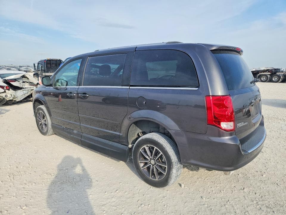 2017 DODGE GRAND CARAVAN SXT 2