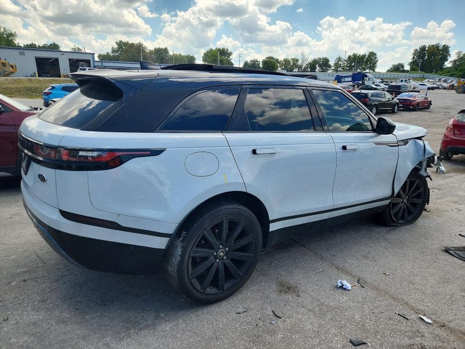 2018 LAND ROVER RANGE ROVER VELAR R-DYNAMIC SE 3