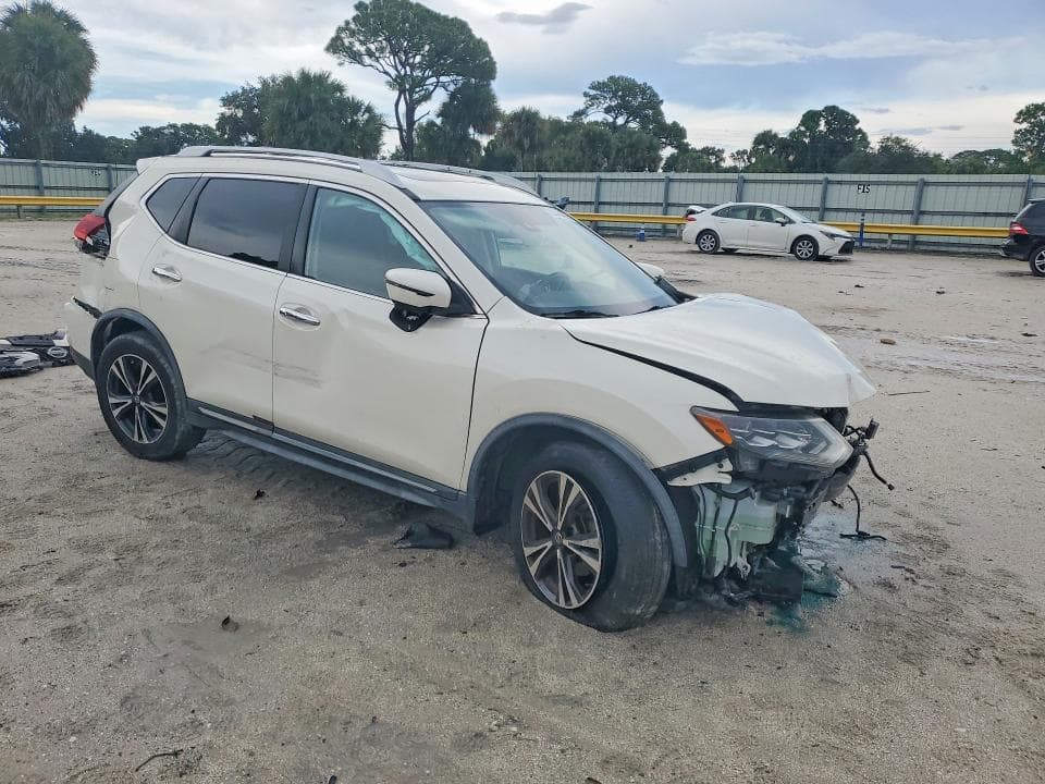 2018 NISSAN ROGUE SL 4