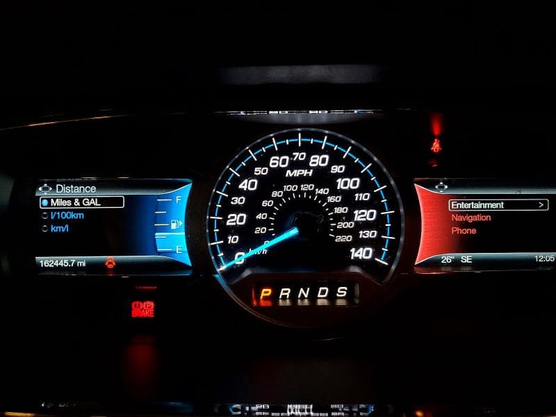 2018 FORD TAURUS LIMITED 9