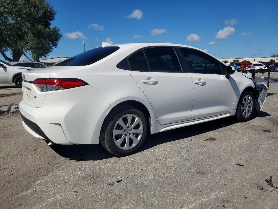 2020 TOYOTA COROLLA LE 3