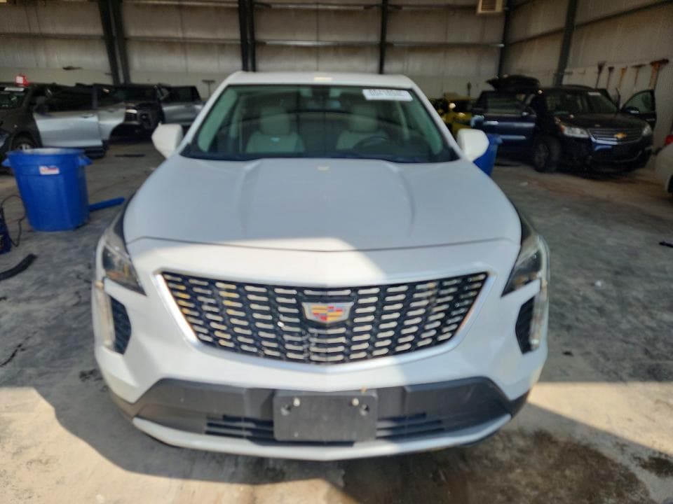 2019 CADILLAC XT4 LUXURY 5