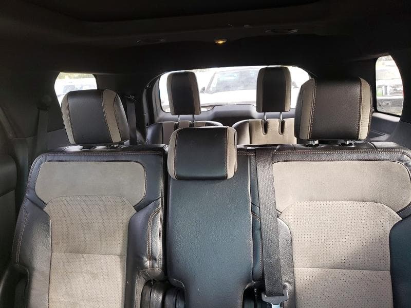 2017 FORD EXPLORER XLT 10